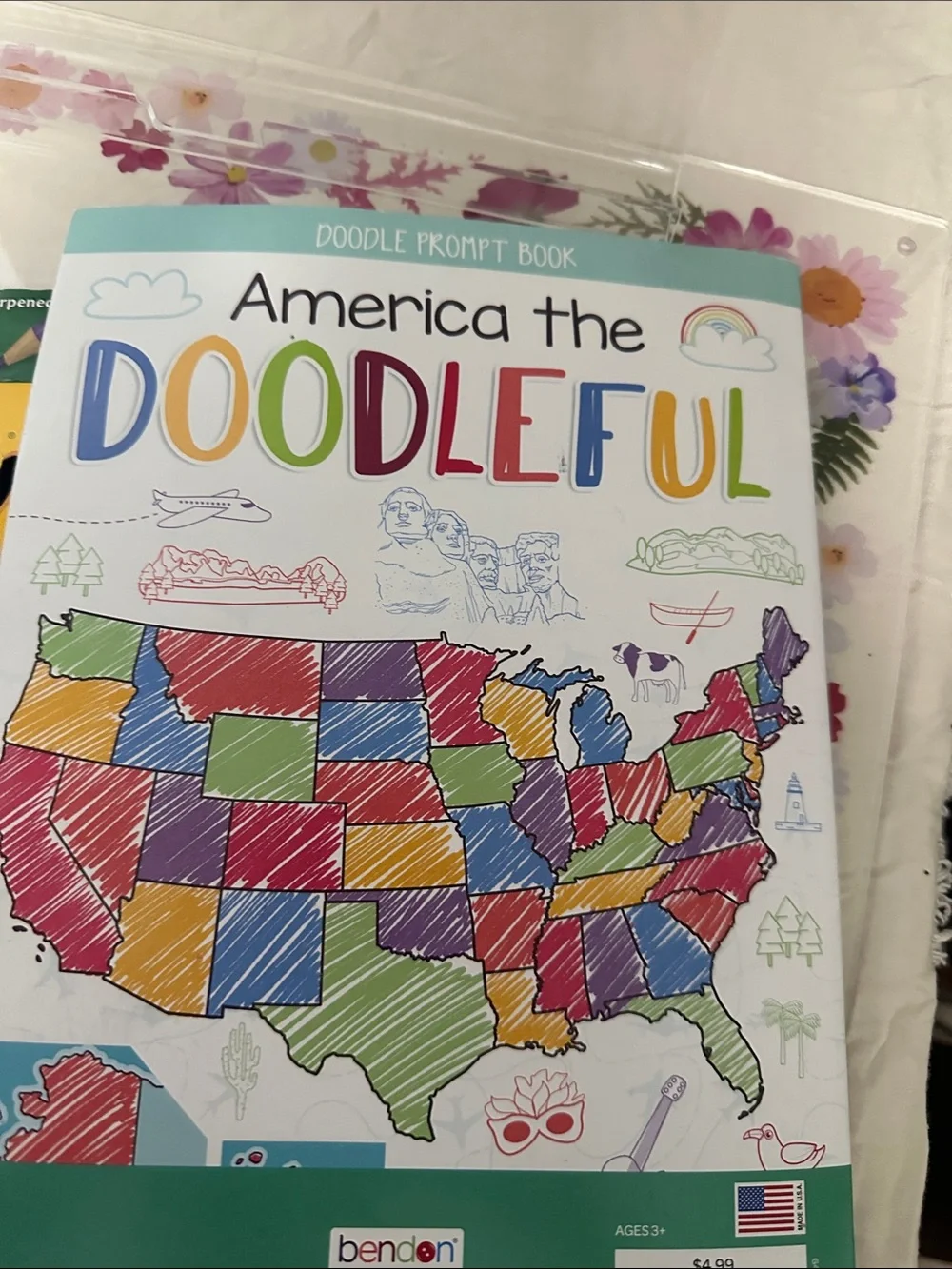 America the Doodleful Doodle Prompt Book - Multicolor & colored pencils & pouch